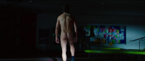 Elyas M’Barek desnudo