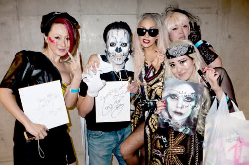 Lady Gaga en Japón por Terry Richardson