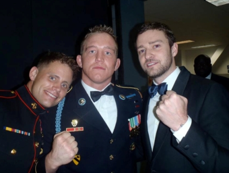 Justin Timberlake en la cena de los marines