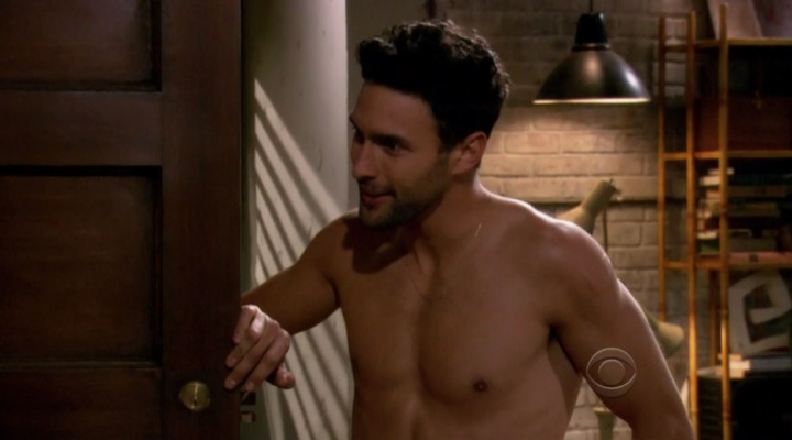 Noah Mills en \'2 Broke Girls\'