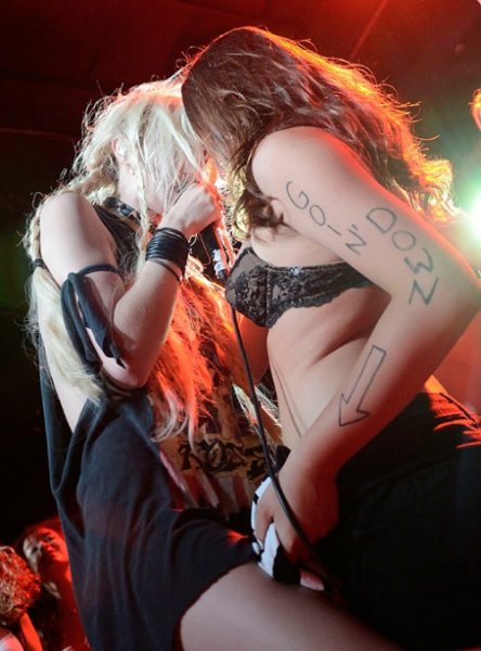 Taylor Momsen se desmadra en Barcelona