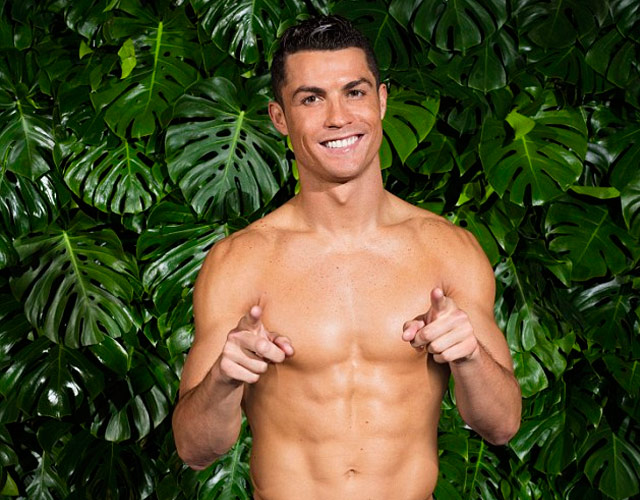 Comprensión taza Cuaderno Las fotos de Cristiano Ronaldo desnudo para su nueva colección de ropa  interior | CromosomaX
