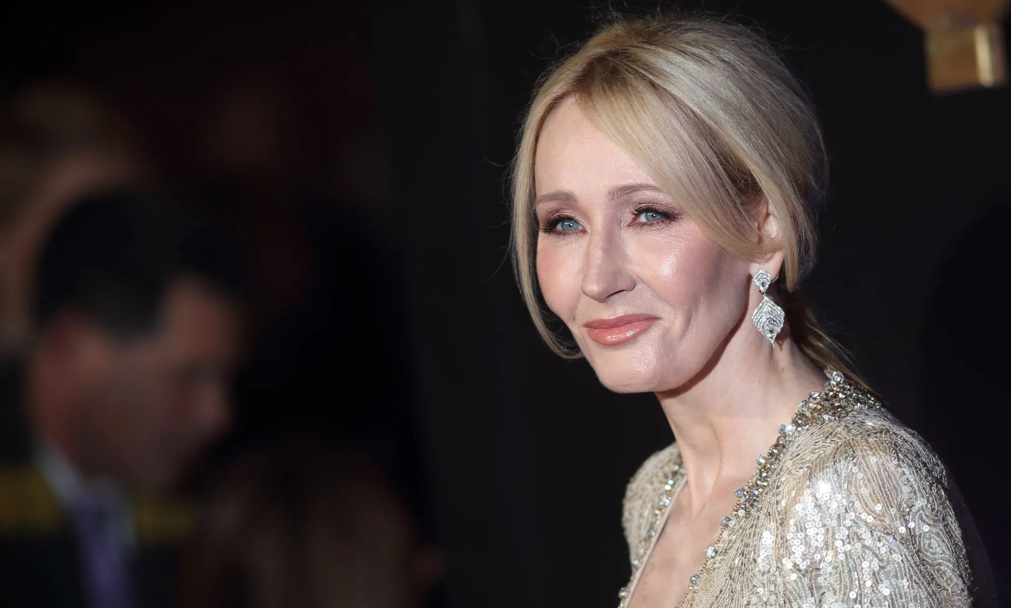 JK Rowling afirma conocer la "mejor cura" para la disforia de género.