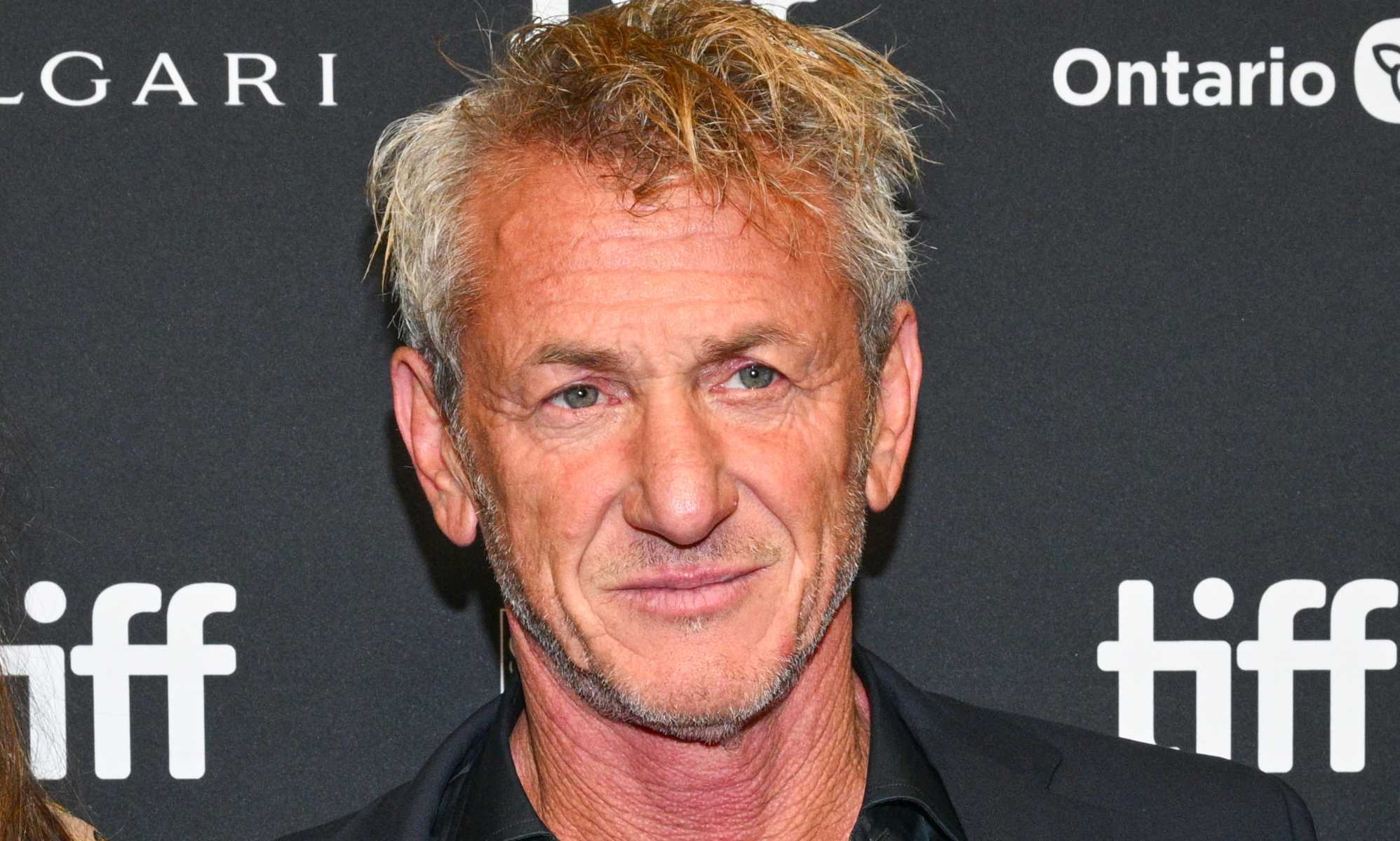 Sean Penn dice que no le "permitirían" interpretar hoy a Harvey Milk como actor heterosexual