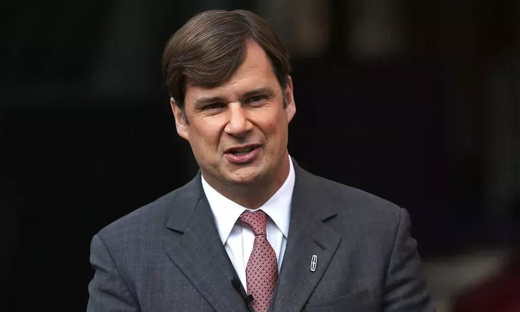 A picture of Ford CEO Jim Farley.