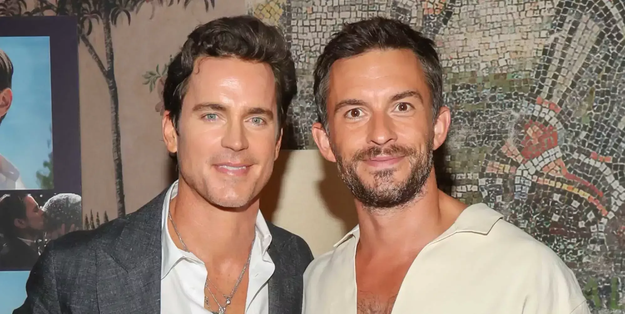 Jonathan Bailey y Matt Bomer tienen que ver hasta dónde pueden 