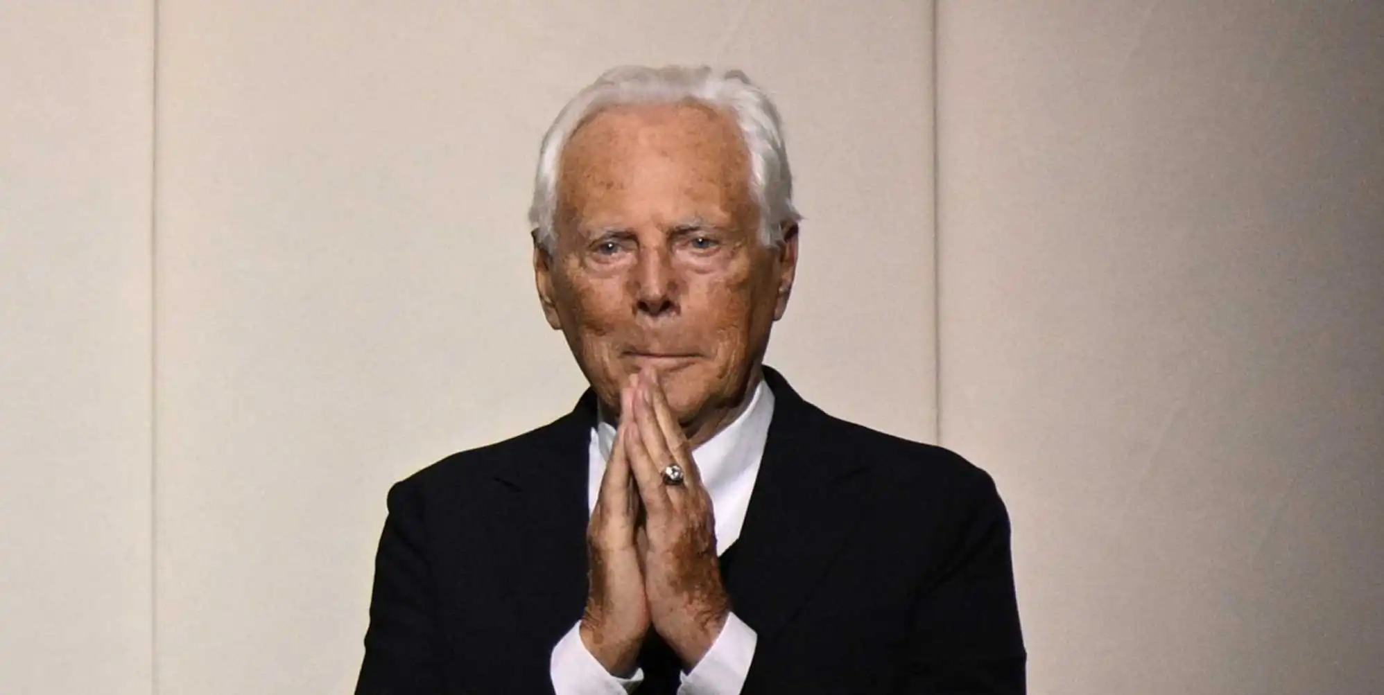 Giorgio Armani se sincera sobre su sexualidad y sus parejas masculinas