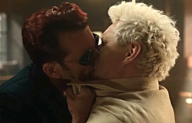 Planes para el final de Good Omens confirmados tras la salida de Neil Gaiman por acusaciones de abuso sexual