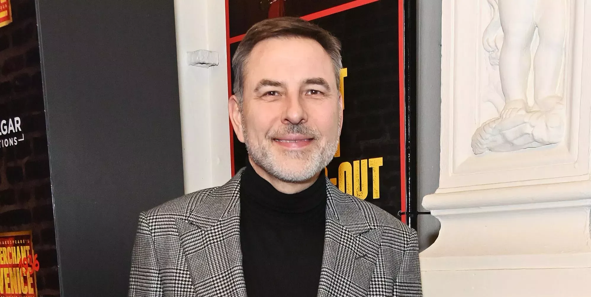 David Walliams dice que se identificaría como no binario si fuera más joven