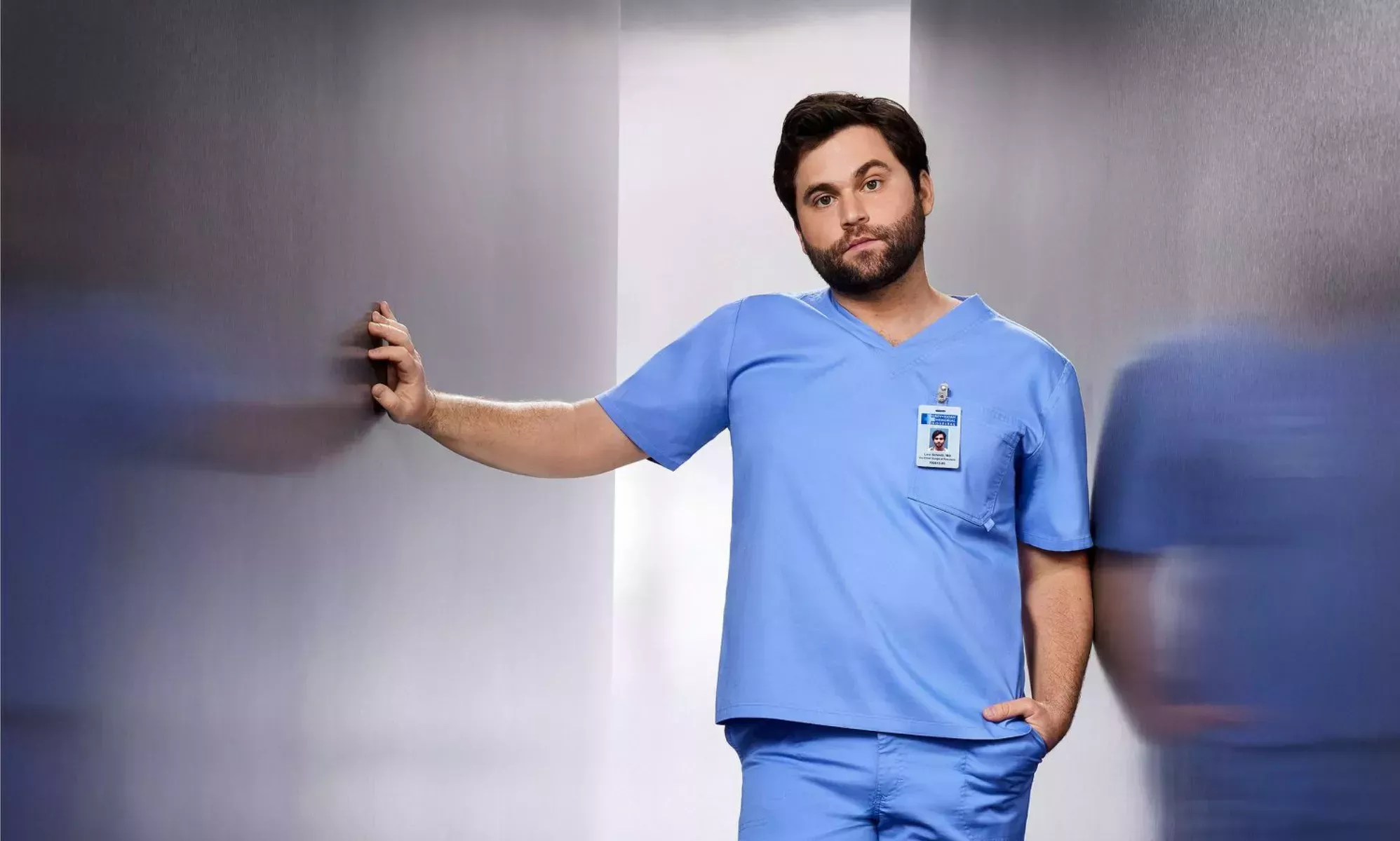 Jake Borelli rinde homenaje al ‘valiente personaje gay’ Dr. Levi Schmitt en el episodio final de Grey's Anatomy