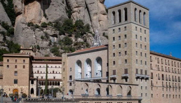 Condena Histórica en Montserrat: ¿Un Paso Hacia la Transparencia o un Simple Parche?