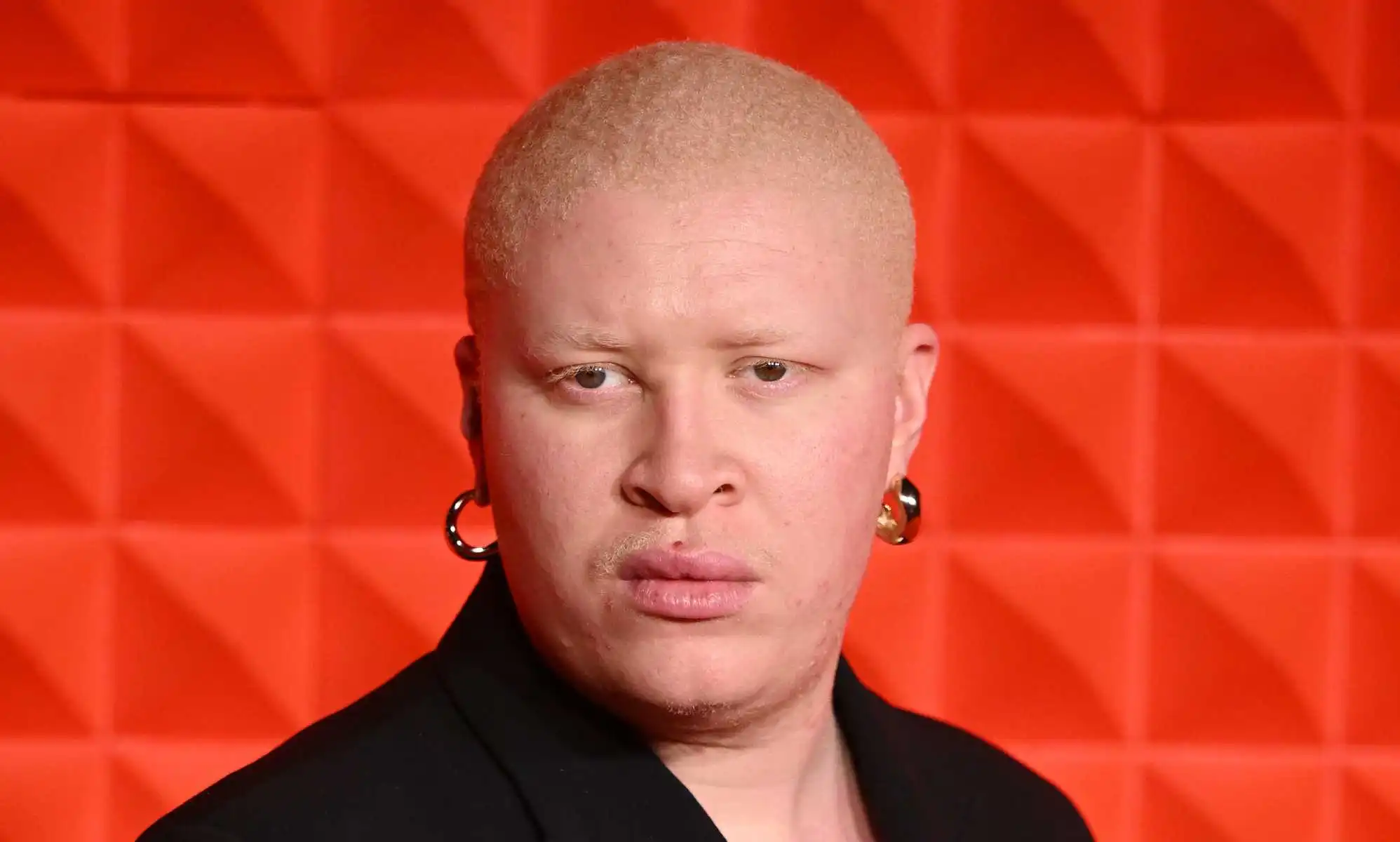 Shaun Ross se vuelve viral por la hilarante respuesta de su abuelo al salir del armario