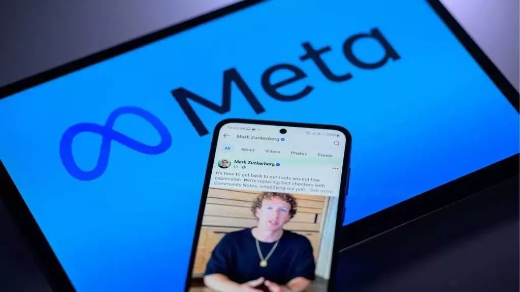 Una imagen que muestra una pantalla con el logo de Meta y un teléfono encima con la imagen de su fundador, Mark Zuckerberg.