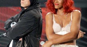 Eminem y Rihanna incómodamente juntos en los VMAs