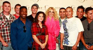 Britney Spears se reúne con los militares que parodiaron 'Hold It Against Me'