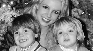 Britney Spears juega con sus hijos a la Wii