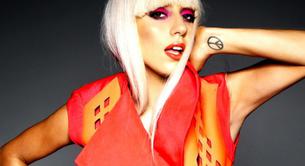 Armani, Paco Rabanne y Lagerfeld escriben sobre Lady Gaga