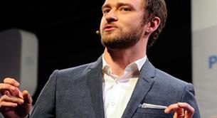 Justin Timberlake va de Steve Jobs y presenta Myspace TV