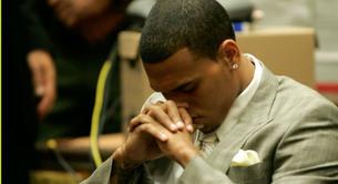 La frase para ligar que usa Chris Brown: 'Prometo que no te pegaré'