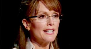 Mira a Julianne Moore interpretando a Sarah Palin mejor que ella misma