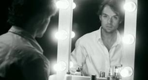 Darren Hayes estrena su nuevo vídeo 'Stupid Mistake'