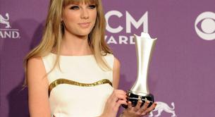 Taylor Swift vuelve a arrasar en los ACM Awards