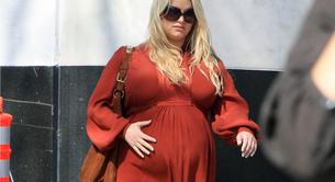 Jessica Simpson da a luz a una niña