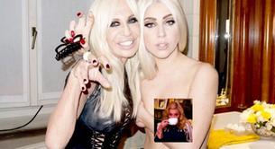 Lady Gaga posa en topless con Donatella Versace