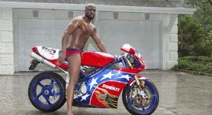 Wyclef Jean aterroriza al mundo con una foto semidesnudo