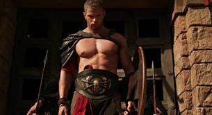 Kellan Lutz presume de músculos en 'Hercules 3D'