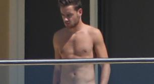 Liam Payne, de One Direction, casi desnudo en vacaciones