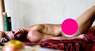 Las fotos de Rodrigo Calazans desnudo, el modelo brasileño con pecas