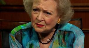 Betty White critica a los homófobos