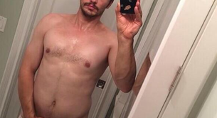 James Franco desnudo en una selfie