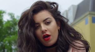 Charli XCX estrena el vídeo de 'Boom Clap'