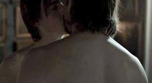 El beso gay de Josh Harnet en 'Penny Dreadful'