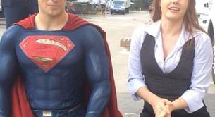 El paquete de Henry Cavill como Superman durante su ice bucket challenge