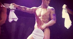 Dan Osborne desnudo en su debut como stripper con The Dreamboys