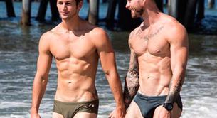 Max Emerson desnudo y en la playa con Kyle Krieger