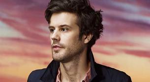 El cantante de Passion Pit Michael Angelakos sale del armario como gay