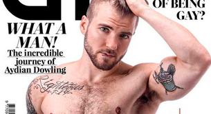 El modelo transexual Aydian Dowling desnudo en portada de Gay Times