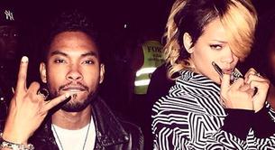 Rihanna y Miguel cantan 'My Girl'