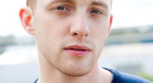 El actor Benjamin Farmer, desnudo en 'The Falls: Testament of Love'