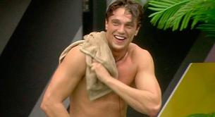 El pene de Lewis Bloor desnudo en 'Celebrity Big Brother'