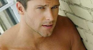 Greg Vaughan desnudo en 'Queen Sugar'