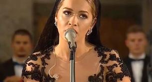 El vídeo de Rita Ora cantando para el Papa en el Vaticano