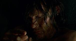 Norman Reedus desnudo en 'The Walking Dead' 7x03