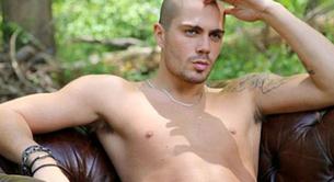 El vídeo porno de Max George desnudo y masturbándose