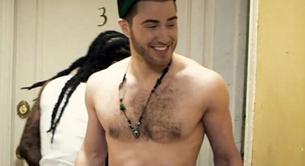 El pene erecto de Mike Posner desnudo en sus fotos íntimas