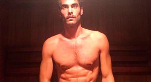 Jon Kortajarena desnudo en la sauna